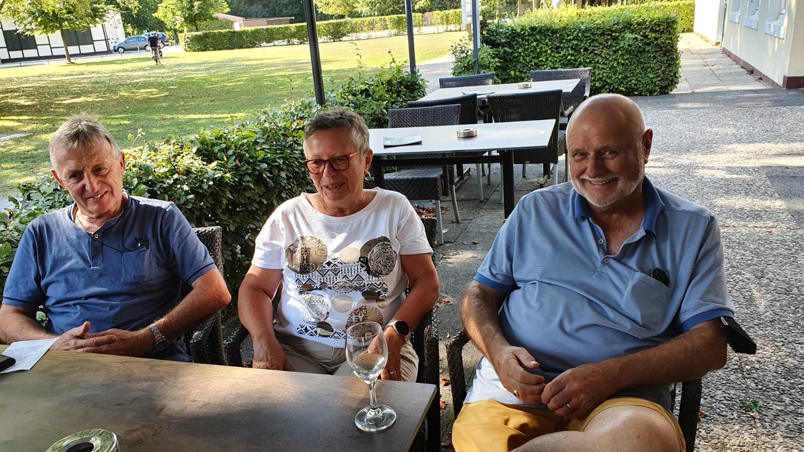 Jochen und Lisa Ridder mit G�nther Thiel